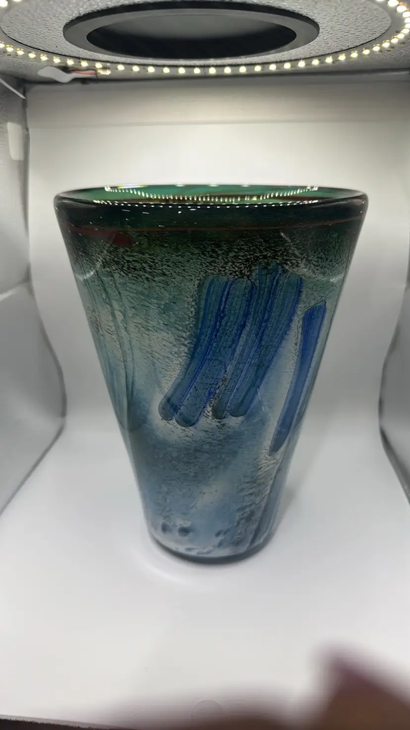 EARL JAMES ART GLASS VASE VINTAGE SIGNED DATED 1991  8” Blue Green hand blown