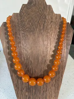 Gorgeous Vintage Amber 18” Necklace