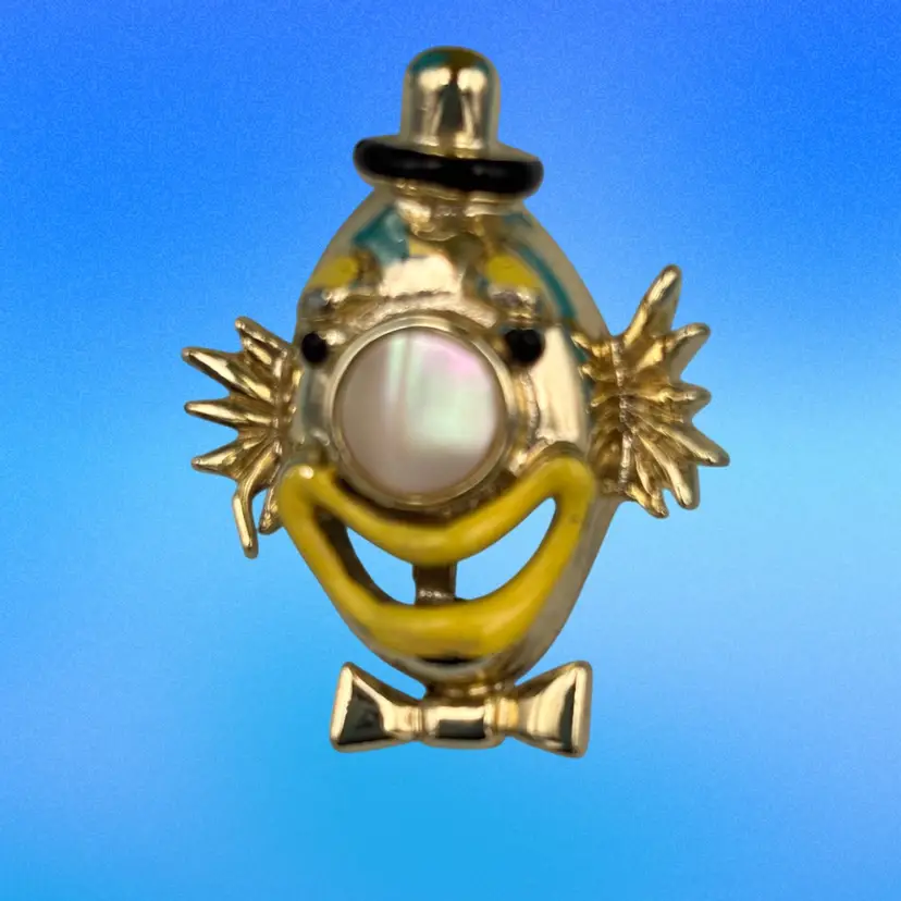 Vintage Clown Brooch – Mother of Pearl Face, Enamel Accents