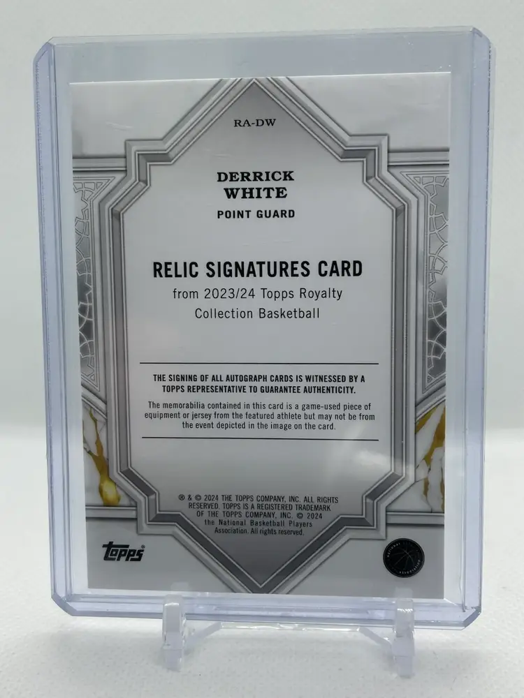 Derrick White 2024 Topps Relic Signatures /25 Patch Auto Boston Celtics