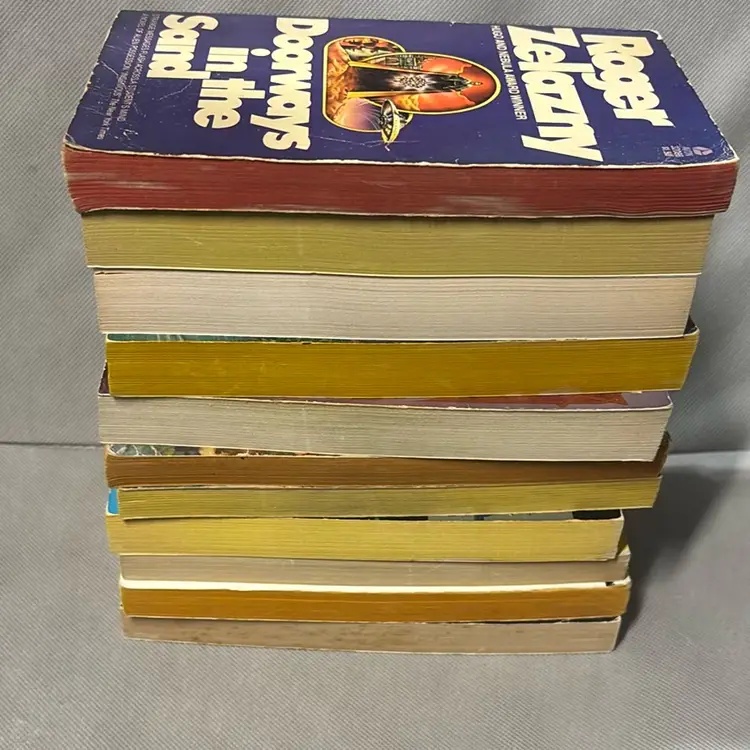 11 Sci Fi Books Lot
