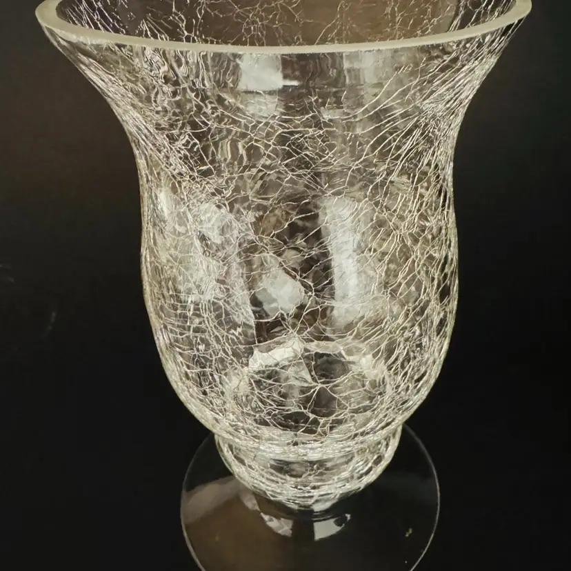 Beautiful Clear Crackle Glass Vase