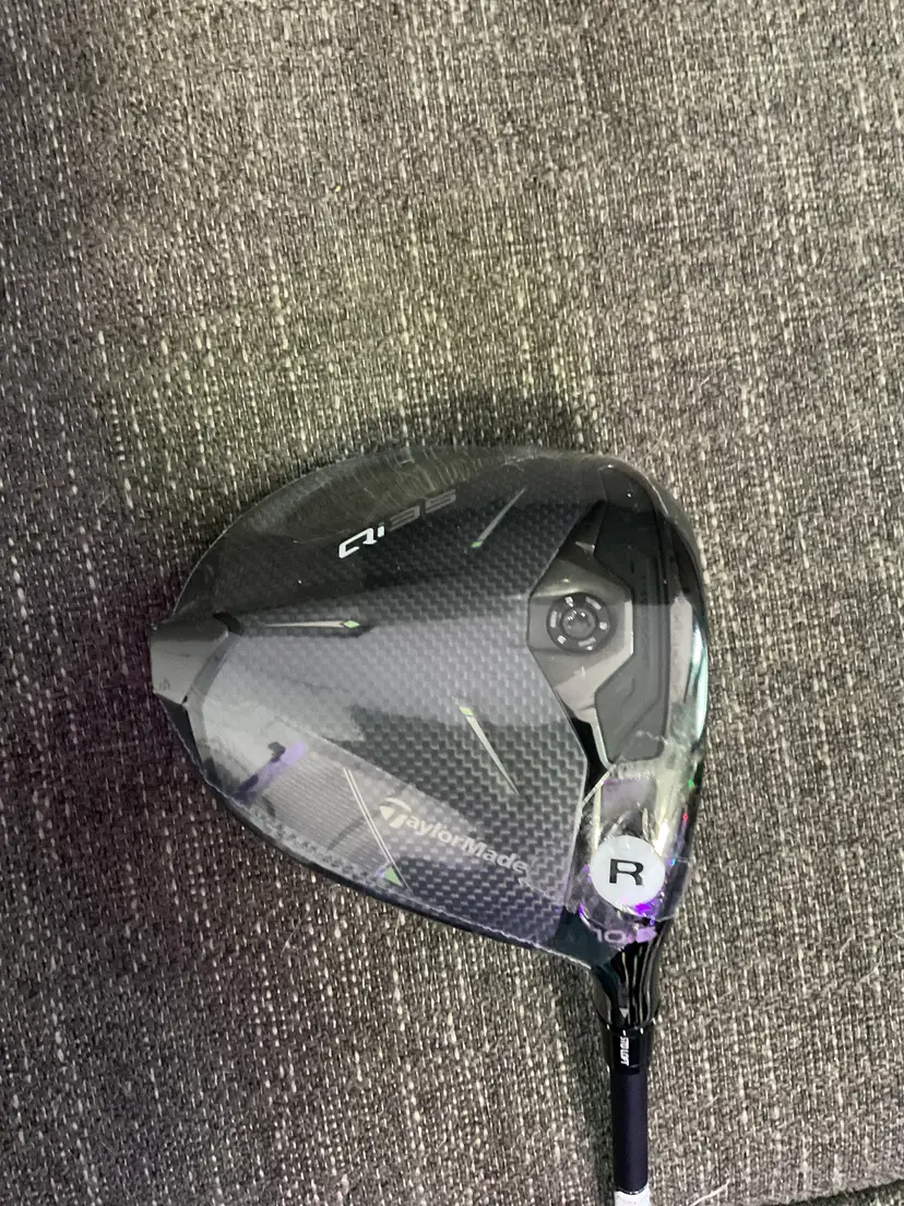 Qi35 Taylormade Driver Regular Shaft