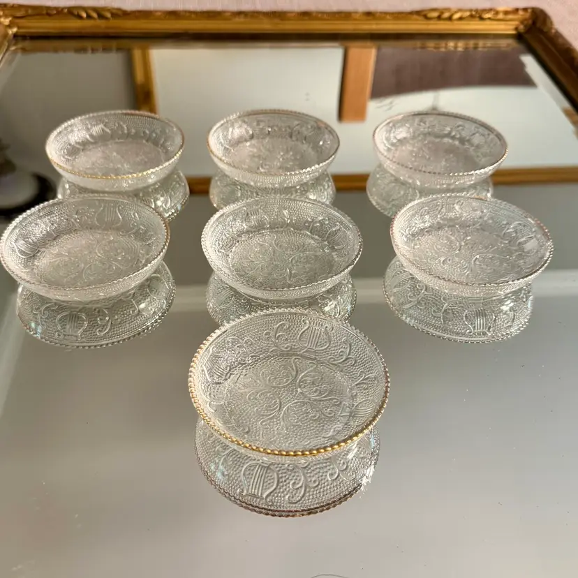 🎀 Jeannette Glass Butter Pats/ Coasters- Set of 7