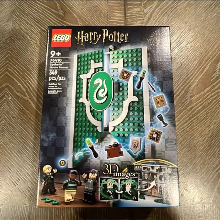 Slytherin House Banner