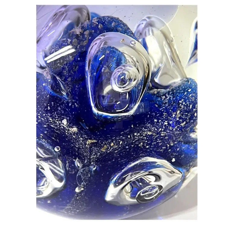 Hand Blown Cobalt Blue Art Glass Paperweight Clear Controlled Bubbles Heavy 3.5 in