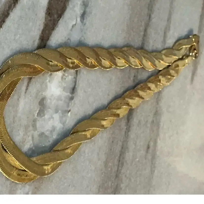 Vintage Avon 18โ Gold Tone Double Strand Herringbone Chain With Lobster Claw Fastener