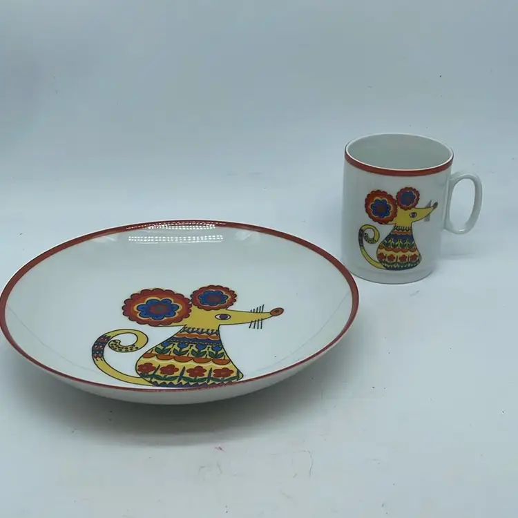 #1020 Kaiser, West Germany plate and mug set with a stylized mouse design 1970s.