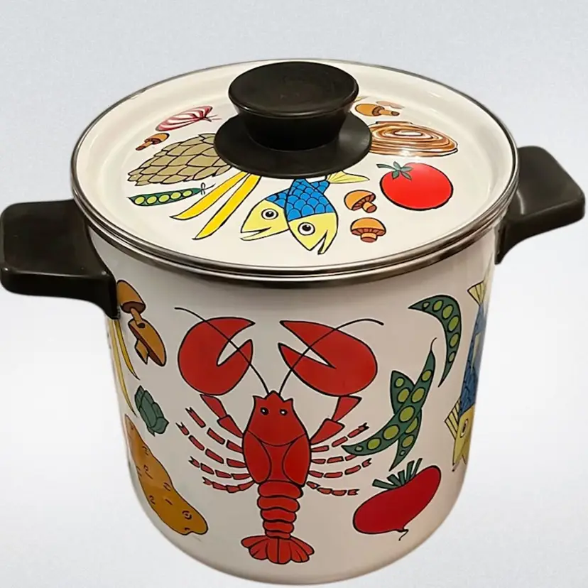 San Ignacio -1970’s- Nantucket Enamel- Seafood/ Vegetable Lidded Steamer/Stock Pot - Made in Spain w/ Divided Steamer Insert- 5 qt- So Fun!