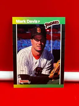 1989 Donruss Collector Baseball Trading Card Padres Mark Davis #65
