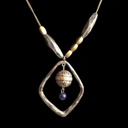 Kenneth Cole ‘Reaction’ Pendant Necklace