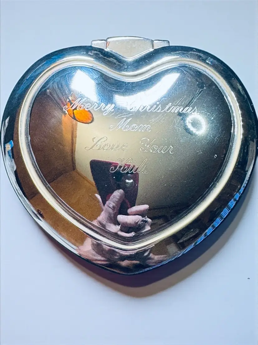 Silver Plated Engraved “Merry Christmas Mom Love Your Kids” Trinket Gift Box - 3” x 2.75” VGC