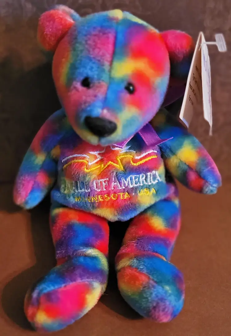 Vintage Mall of America - Minnesota USA Groovy Plush Tie Dye Rainbow Bean Bag Bear c.1997