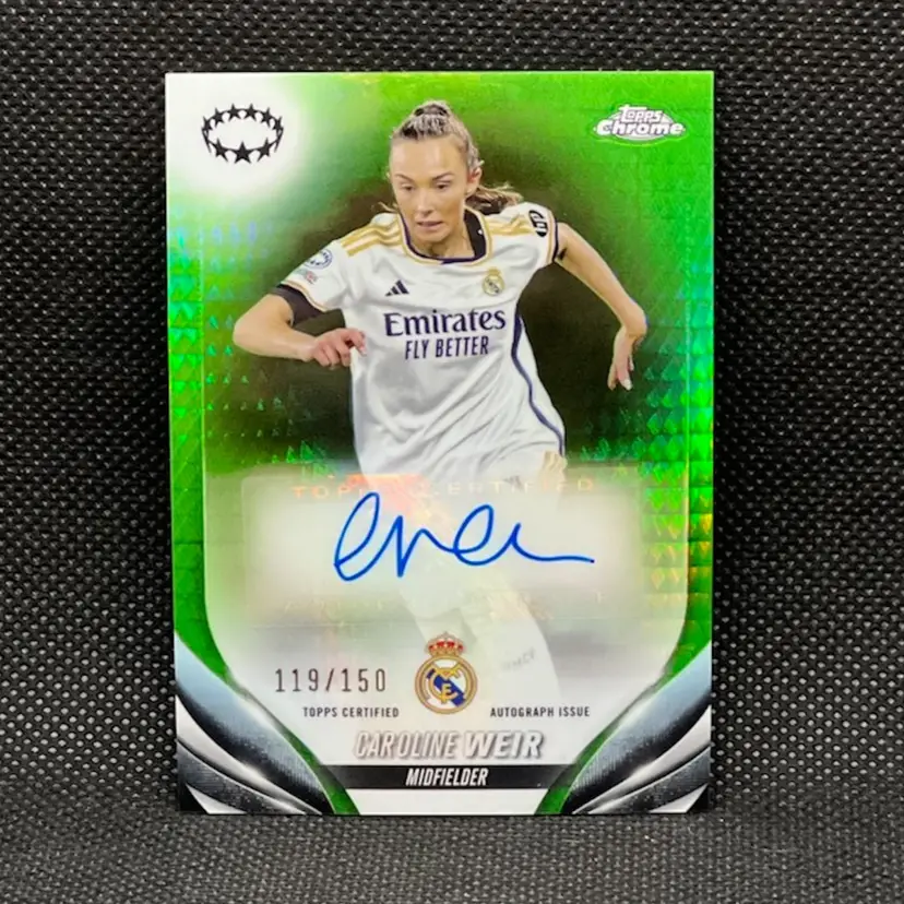 Caroline Weir 2023/24 Topps Chrome Green Autograph /150 Real Madrid Soccer Card