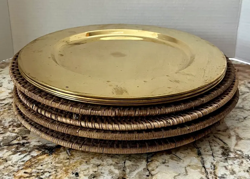 Set Of 4 Each Vintage Brass And Wicker Rattan Charger Plates Made In India
