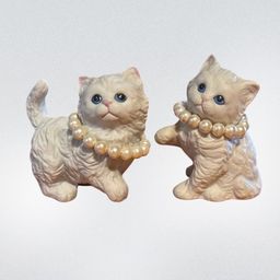 HOMECO White Kitties Pair w/ Pearls