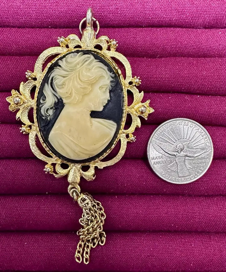 Vintage Black Resin Cameo Gold Tone Pendant with Tassel