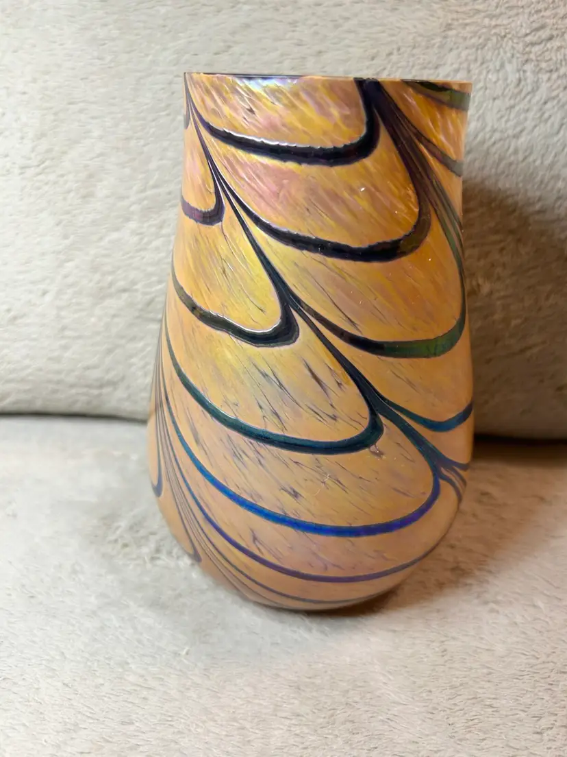 Teleflora Contemporary Iridescent Peach w/Swirled Blue Opaque Glass Vase 7 X 4