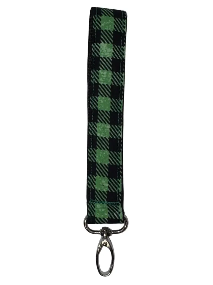 Lanyard Keychain Key Holder Wristlet Green Plaid Pattern NEW Handmade 7.5”