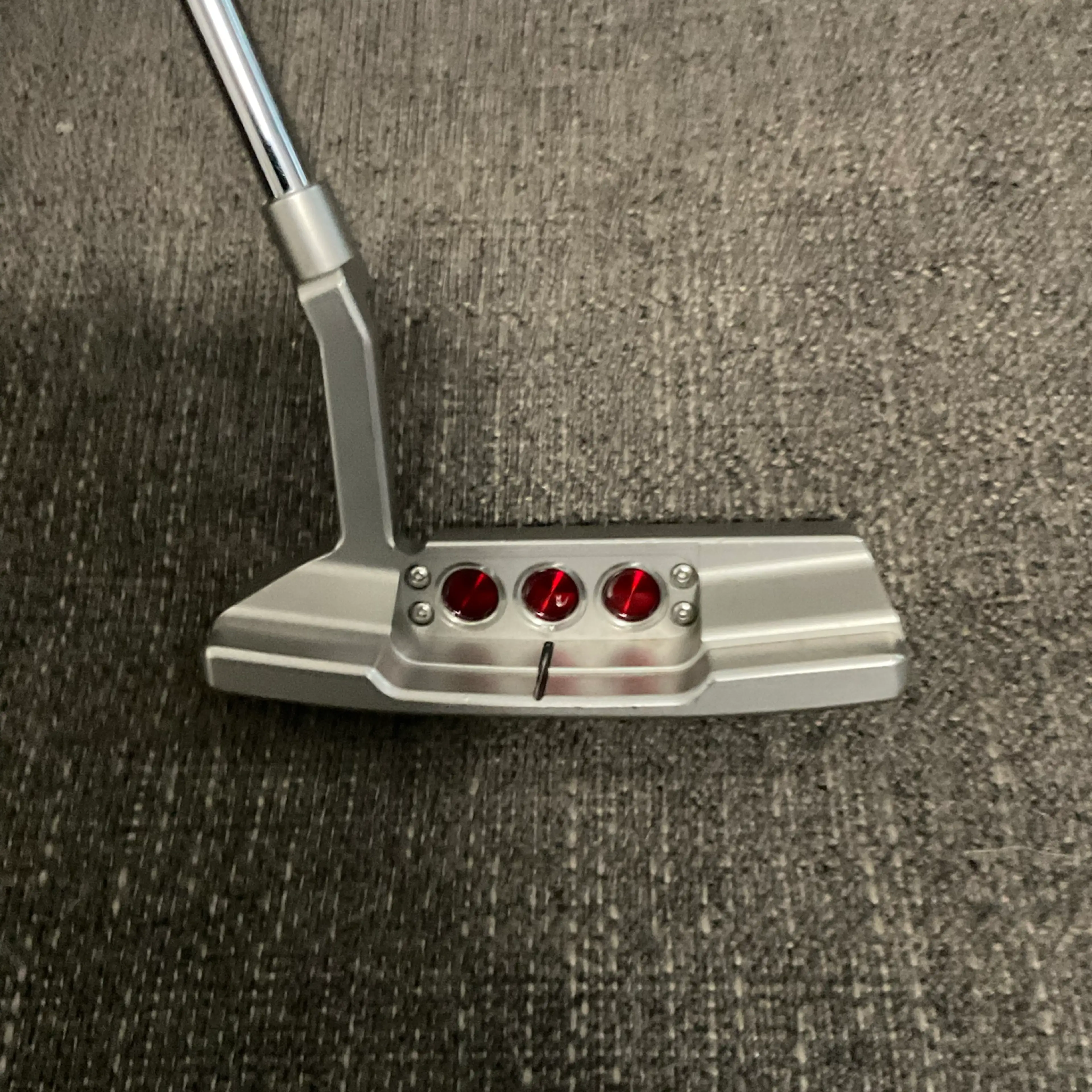 Image 2 of 6