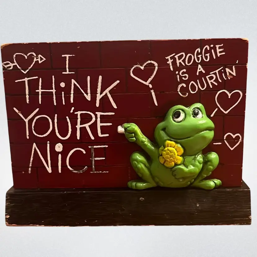 Vintage 1970s Frog Wood Desk Plaque “I Think You’re Nice” 3.75” Tall x 5” Wide