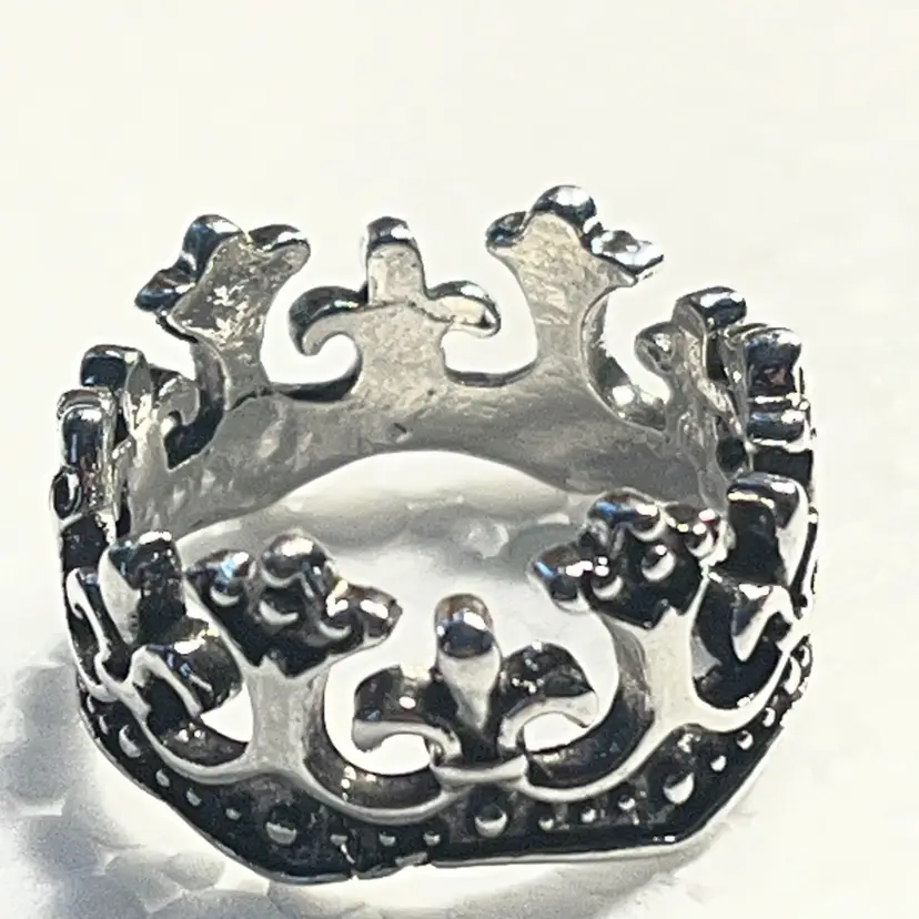 Ring As Pictured Size 9.5