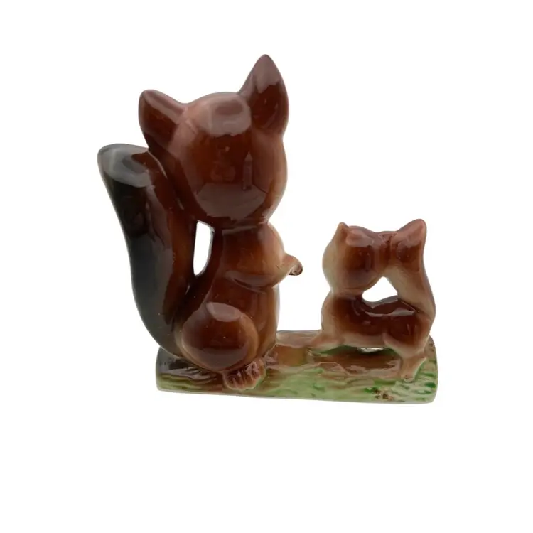 Vntg Brinnco Ceramic Pair of Squirrels on Log Figure Japan