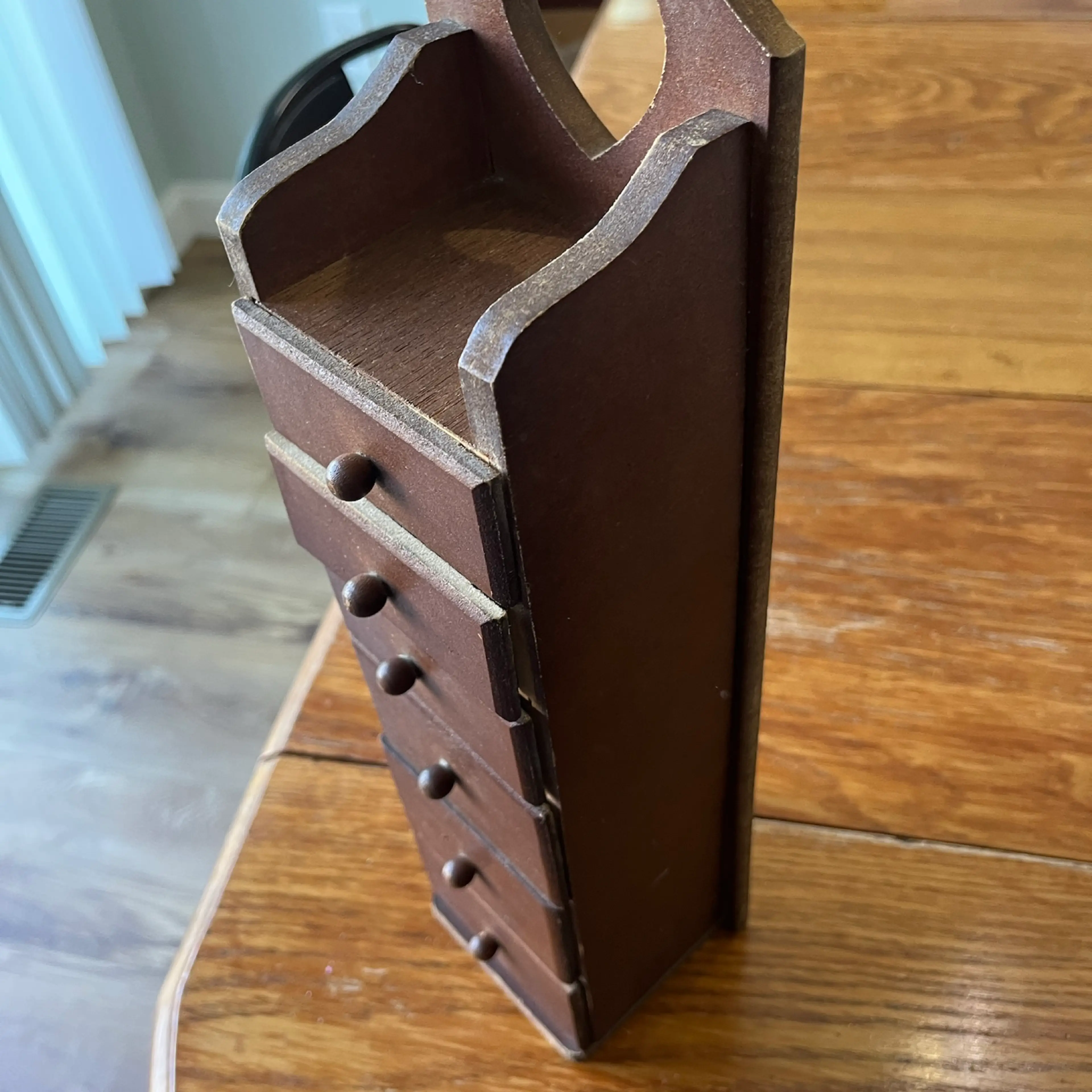 Image 3 of 6