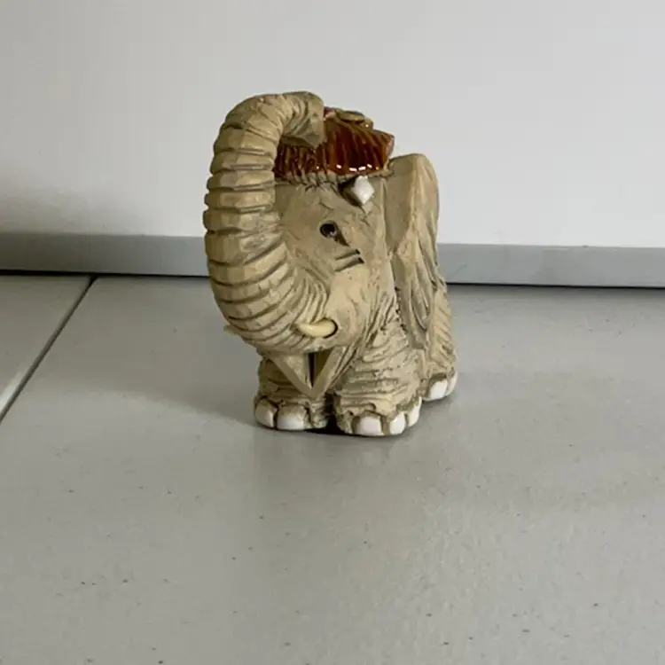Artesania Rinconada Handcrafted Elephant