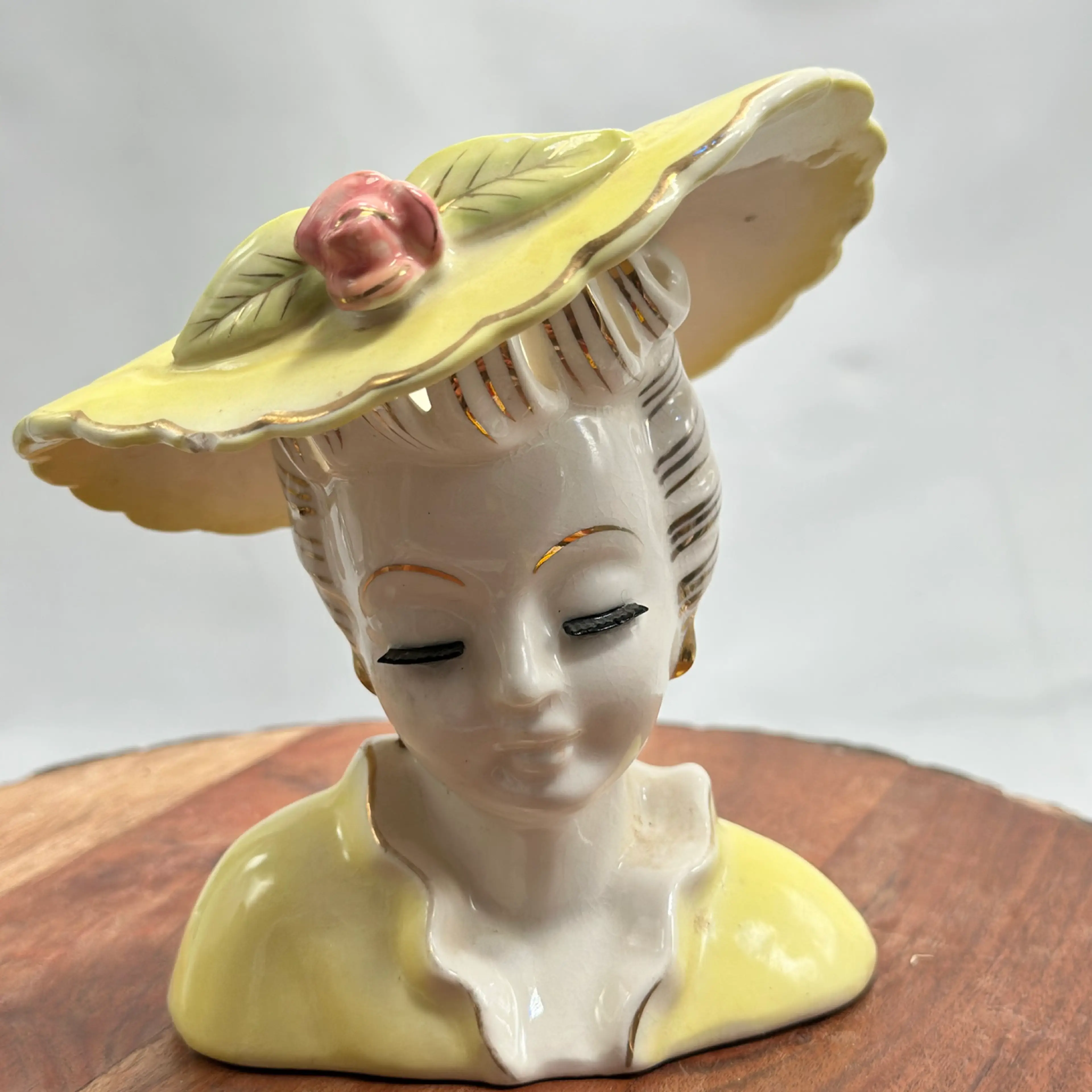 Image 1 of 6