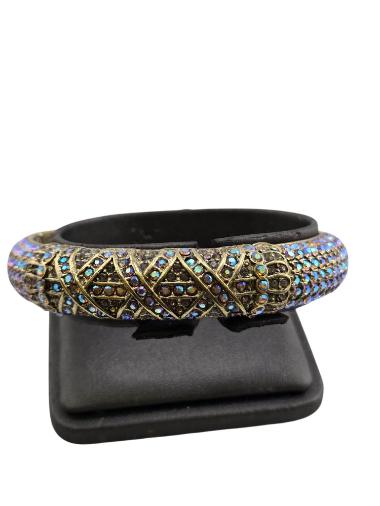 Vintage Signed Heidi Daus CN AB Rhinestone Bangle Bracelet (A9165)
