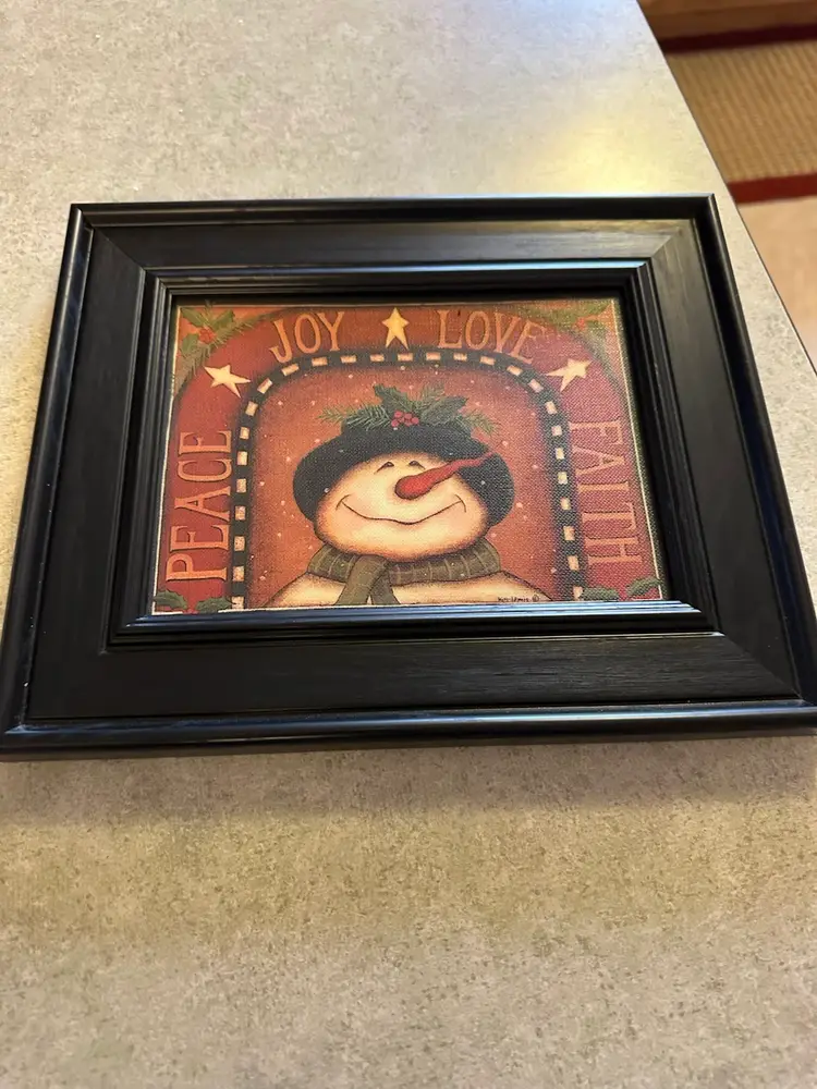 Wooden Snowman Wall hanging, About 12 Inches