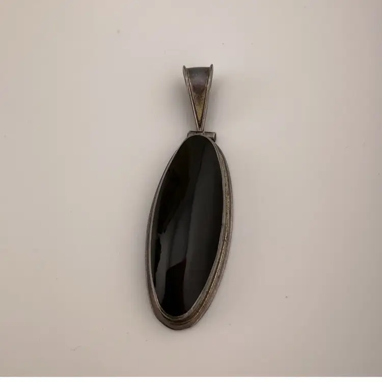 Sterling 925 Mexico Pendant Black Onyx 2.5 Inch