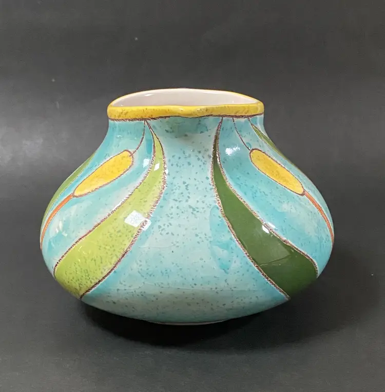 VTG Art Pottery Hand Painted Creamer Made in Ecuador by Artesa 6.25"x4"