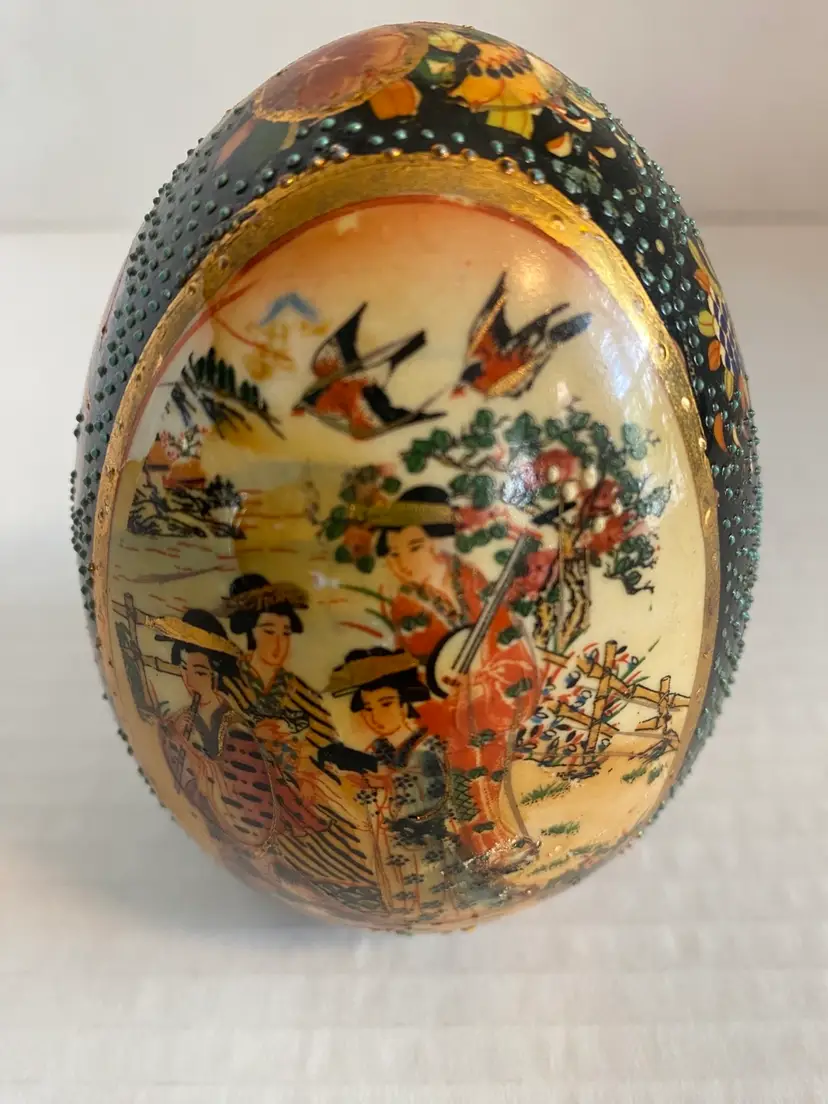 Vintage Small Ceramic Satsuma Hand Painted Egg Floral Geisha Girls