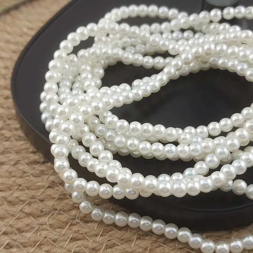 200pcs 4MM White Glass Pearls #CC124