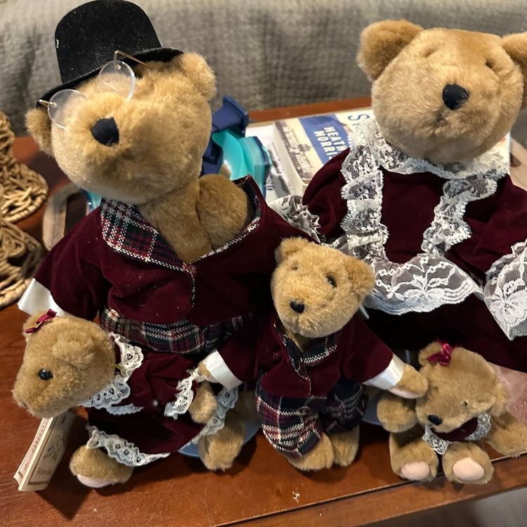 The Bearon Family SE Old Fashioned Jointed Teddy Bears Plush Stuffed 1992