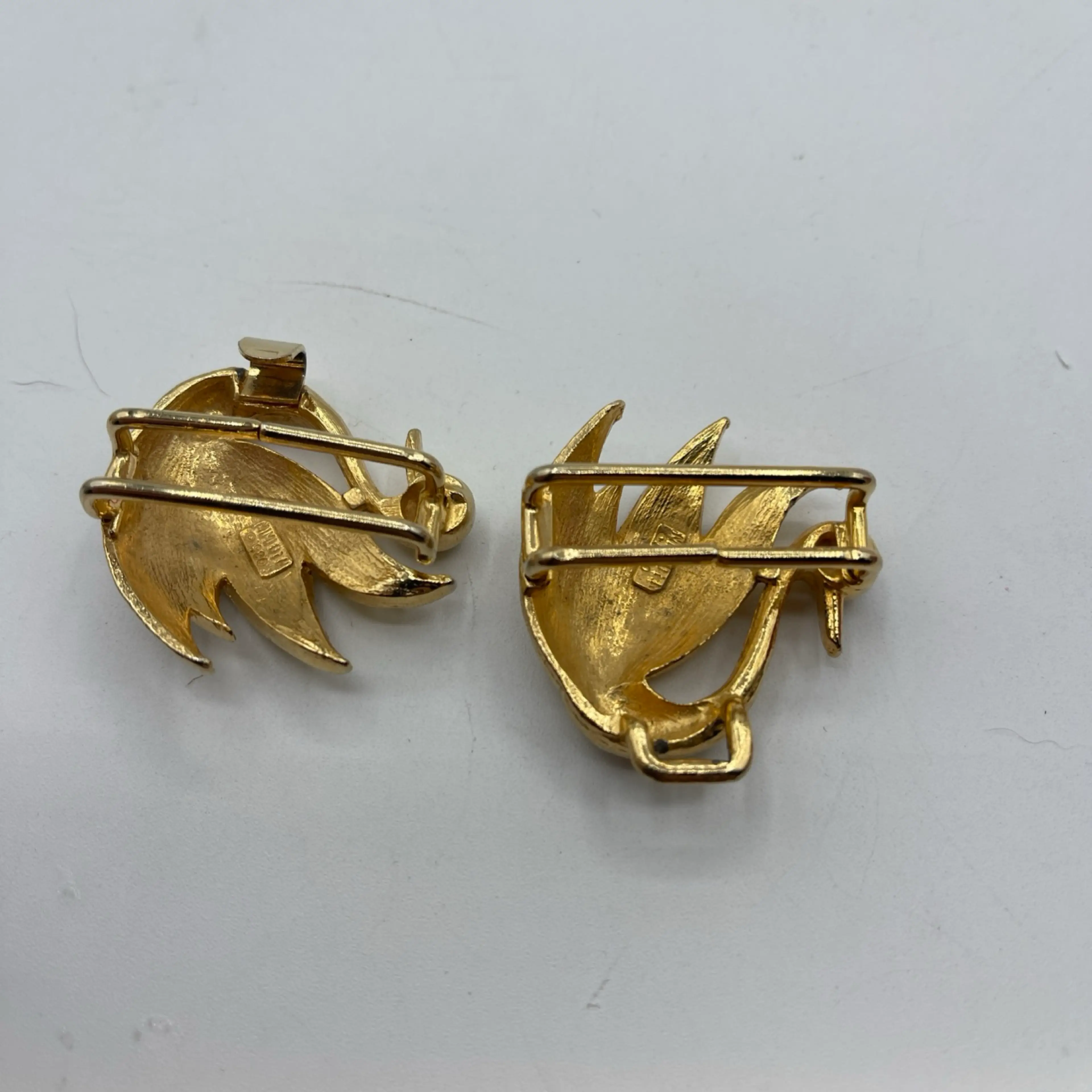 Image 4 of 10
