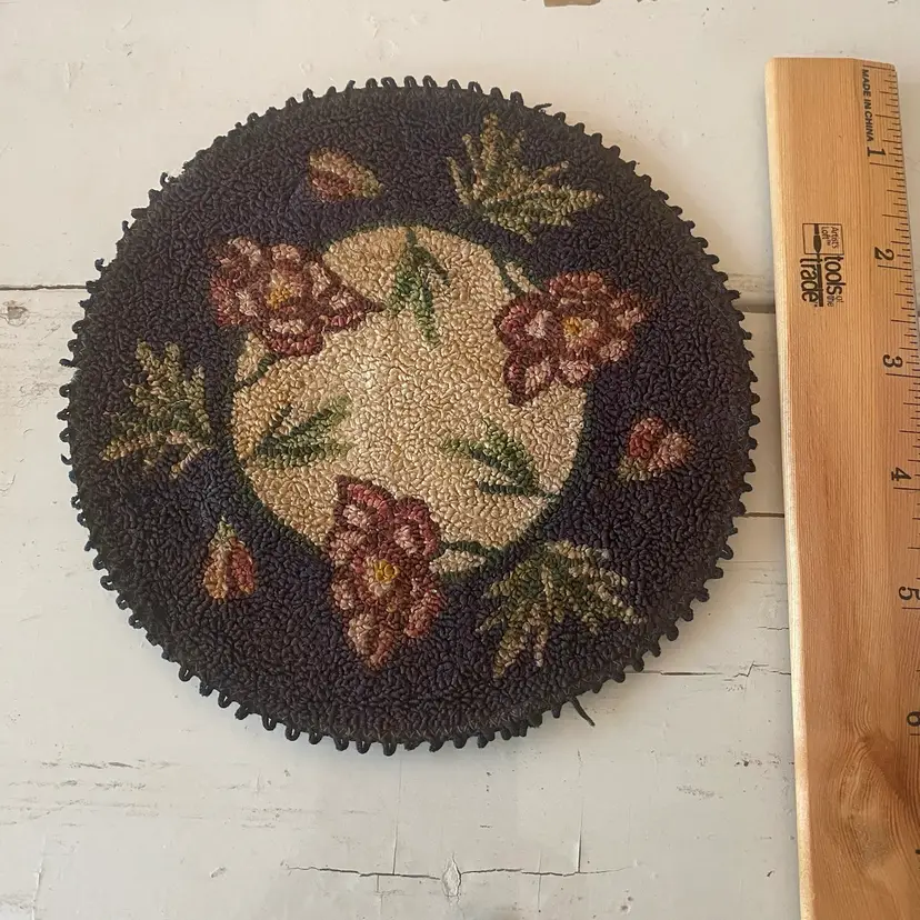 Rare vintage 1800’s heavy silk needlepoint French knot embroidered doily