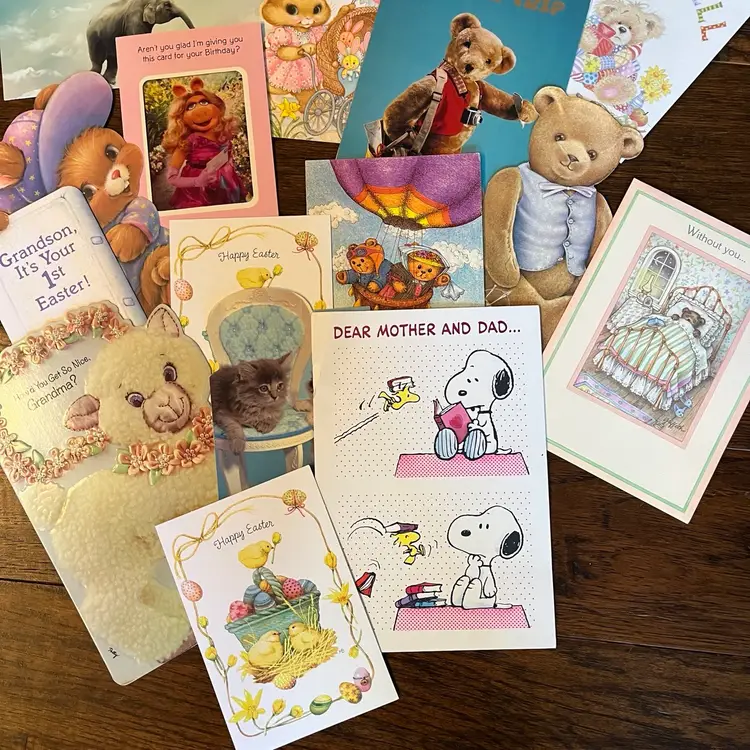 20 - VTG Cards Scrapbooking Upcycle Arts Crafts Junk Journaling