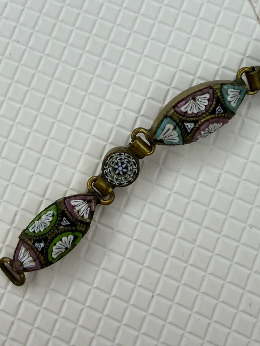 8”Italian micro-mosaic jewelry, bracelet with Some floral designs.