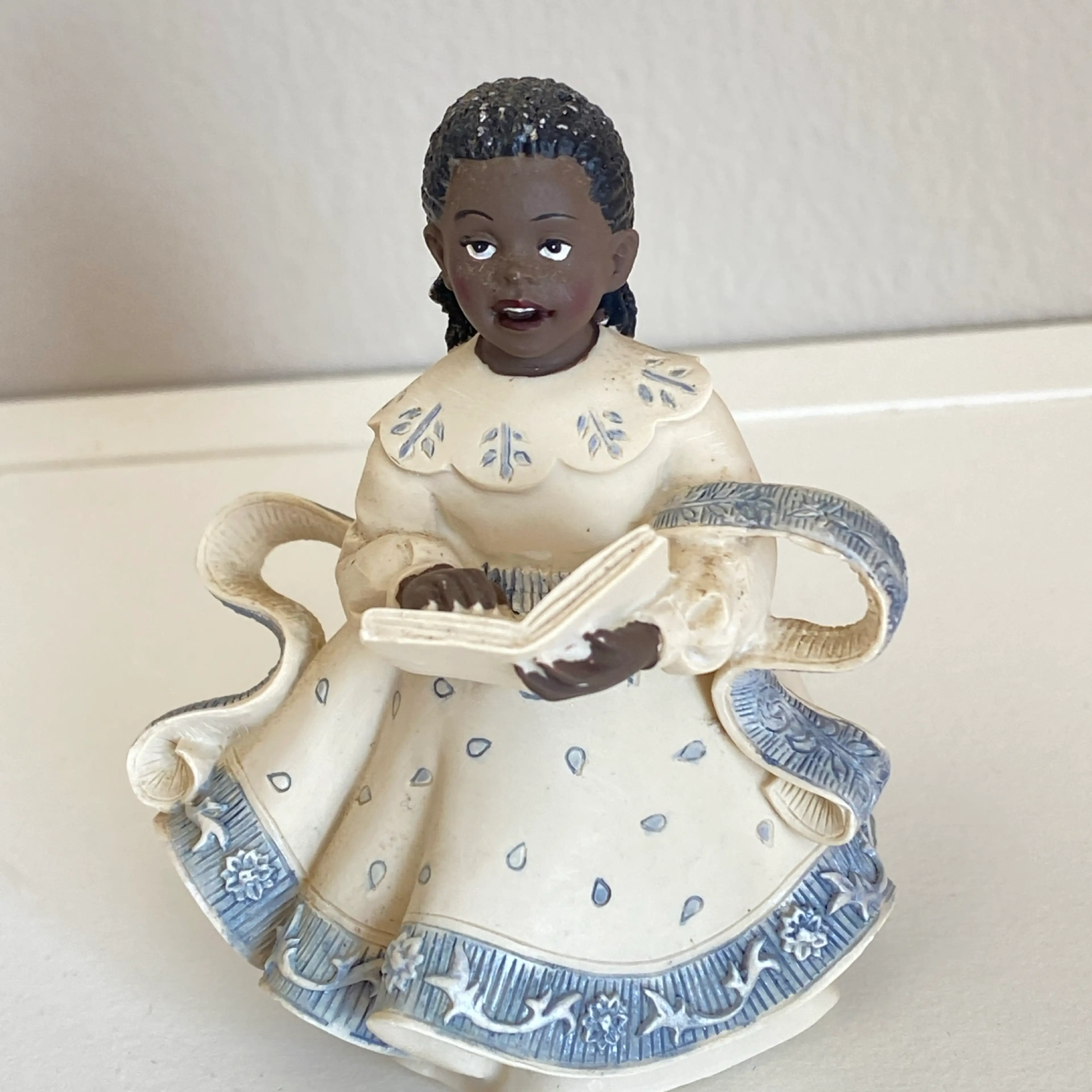 Image 4 of 6