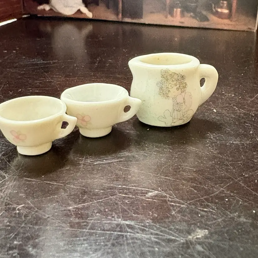 Vintage Precious Moments Tea Cups & Creamer