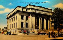 Cheyenne Wyoming Postcard USO Capitol and Twentieth Street