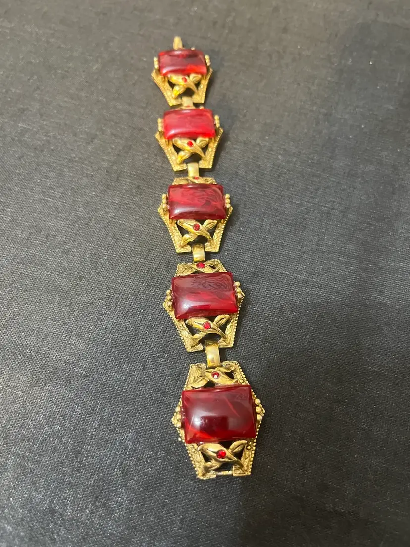 Vintage Red & Gold Tone Panel Bracelet 7”