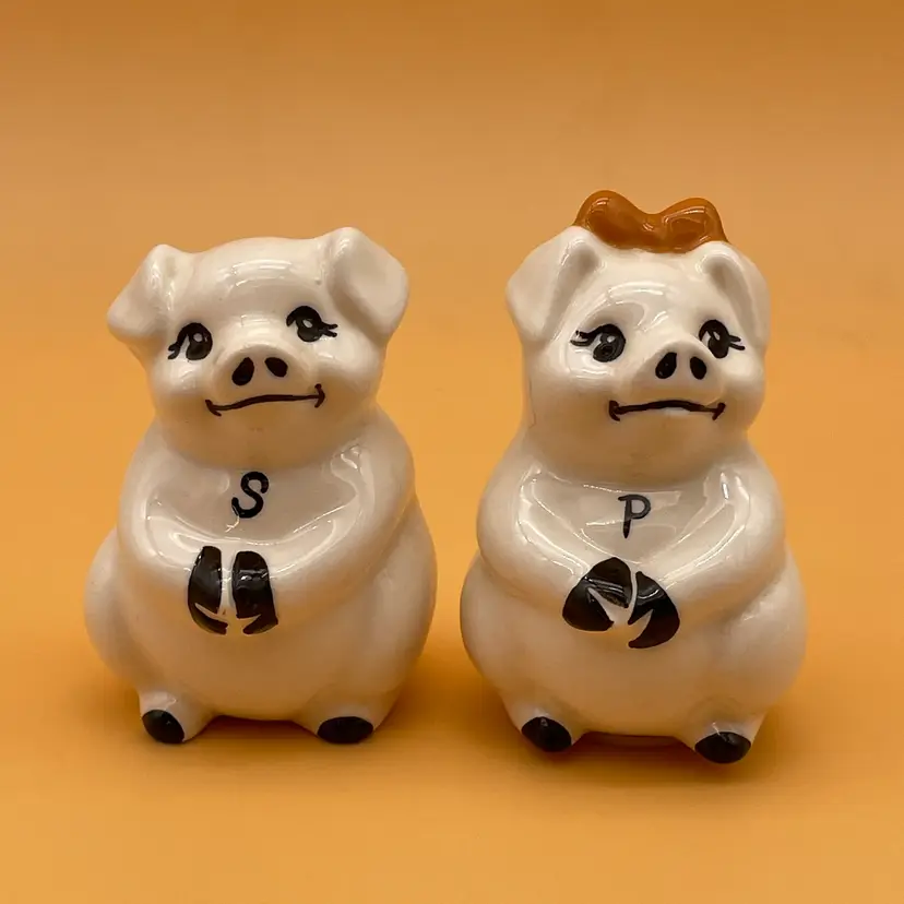 Vintage Ceramic Pig Salt & Pepper Shaker Set Native American Pattern