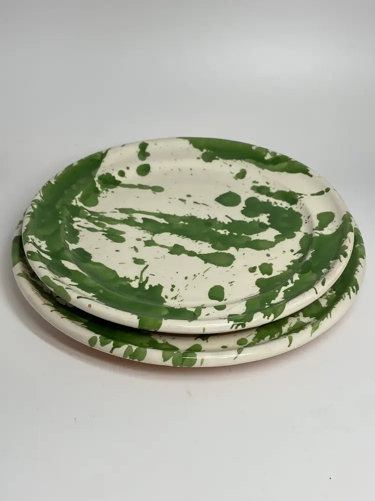 2 Il Buco Vita Montegranaro Green Splatterware Plates, 7" & 7.5"