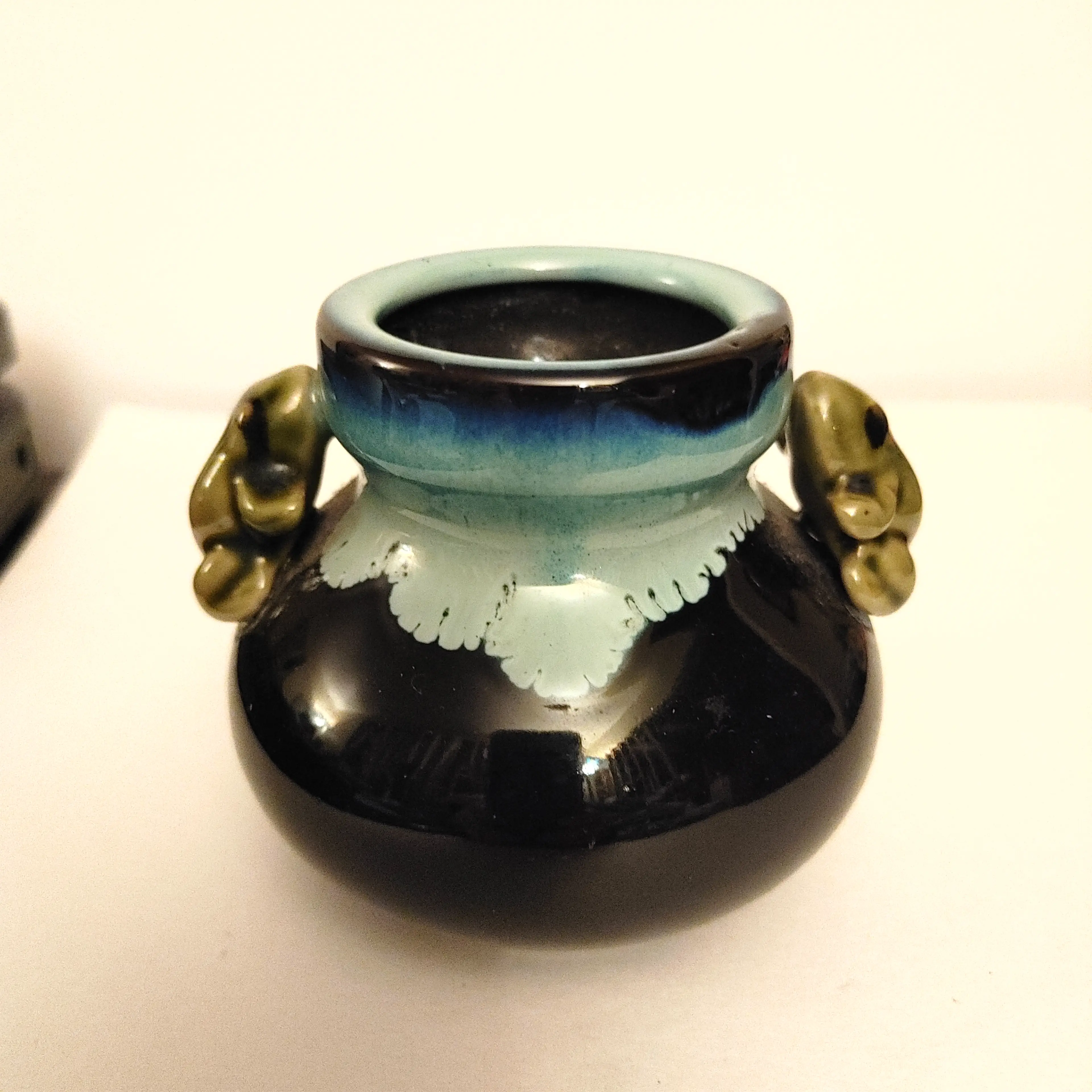 Image 2 of 4