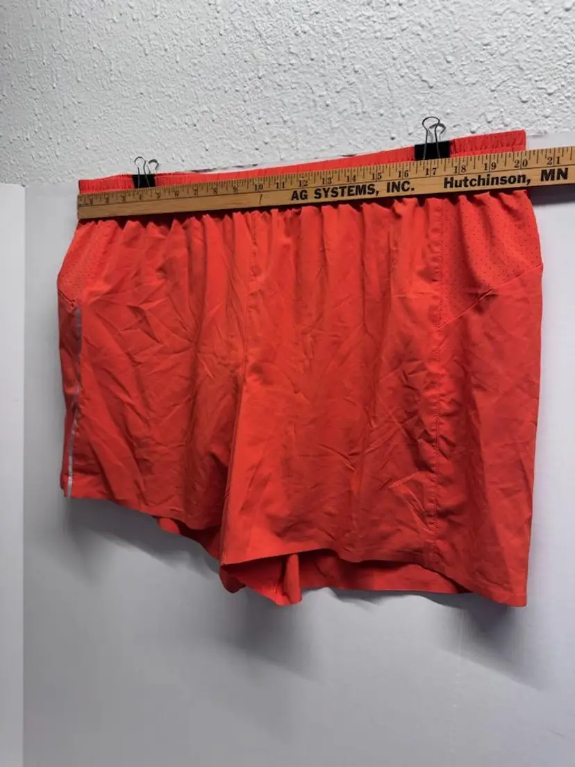 VRST Shorts Mens XXL Red Orange Mesh Lined Pocket Running Sport Gym Yoga Used