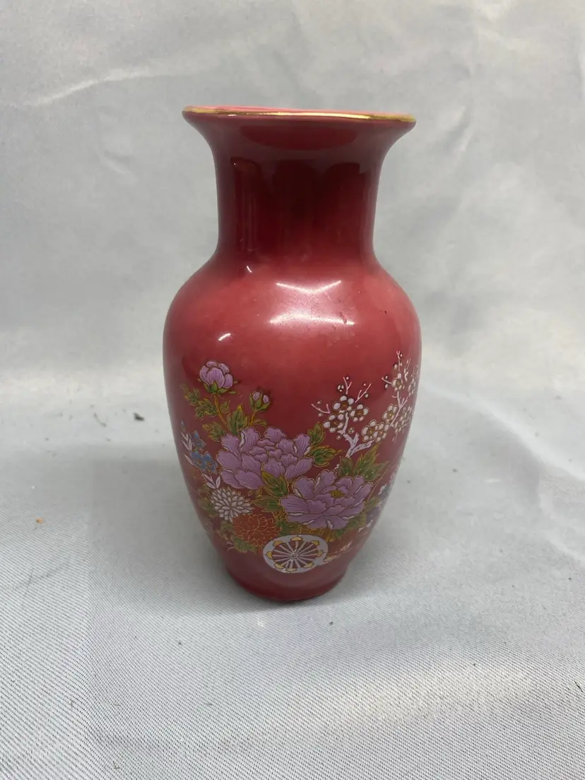 Red Floral Vase Made In Japan